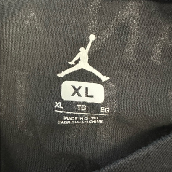 Air Jordan Mens XL Black & Grey Logo Short Sleeve T-Shirt - Picture 4 of 4